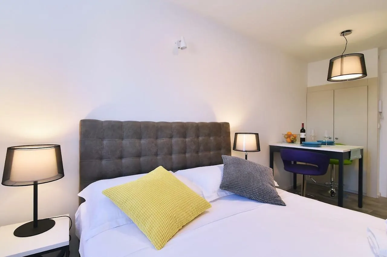 Apartments Pia Volosko, Opatija