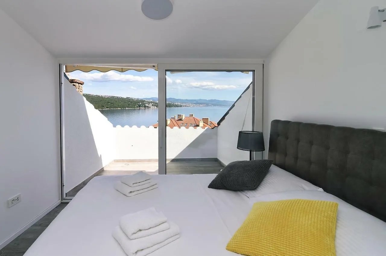 Apartments Pia Volosko, Opatija