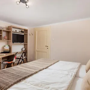  Apartment Carolina